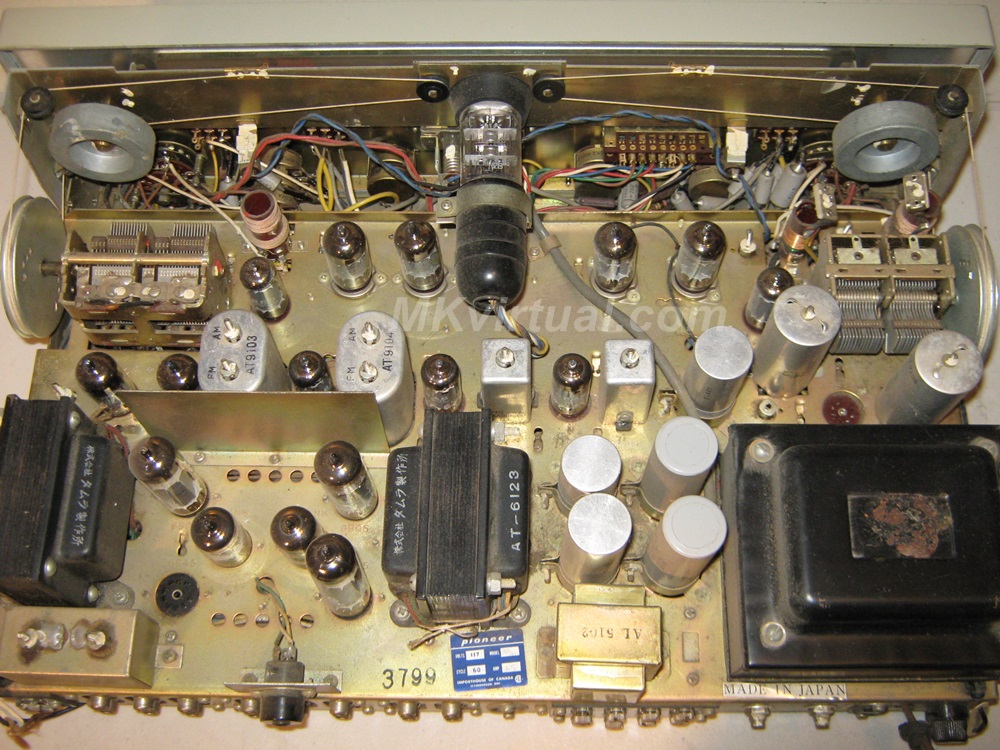 Pioneer SM-Q300 tube receiver inner view