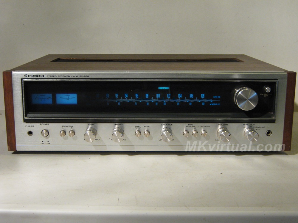 Pioneer SX-636 receiver